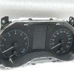 Toyota Yaris oriģinālais instrumentu panelis – spidometrs un tahometrs 83800K0191