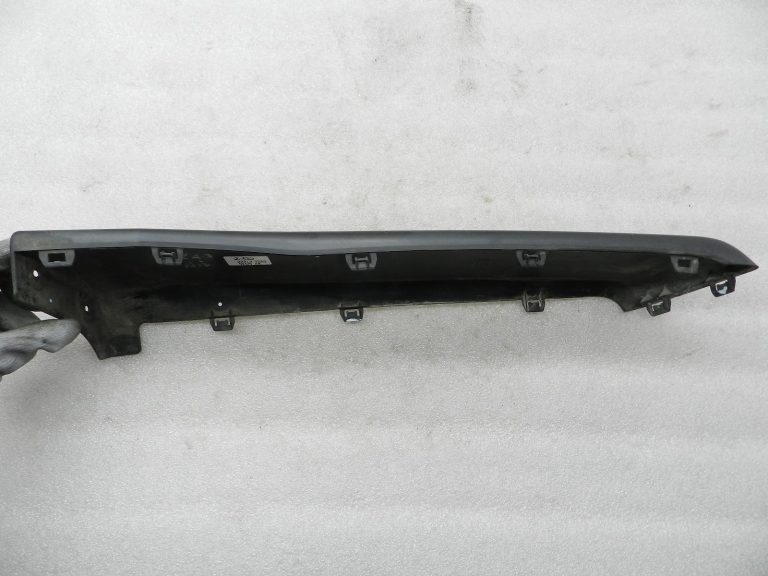 Nissan X-Trail T31 oriģinālais aizmugurējā labās puses apakšējā bufera pārsegs 85088JG00A