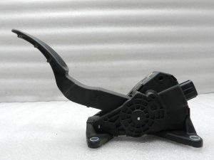 Toyota Yaris oriģinālais gāzes pedālis 78110K0030