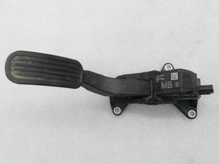 Toyota Yaris oriģinālais gāzes pedālis 78110K0030