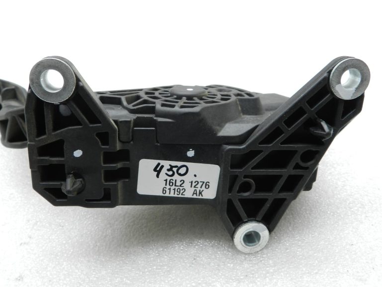 Toyota Yaris oriģinālais gāzes pedālis 78110K0030