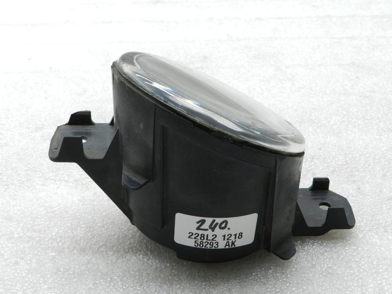 Nissan Qashqai oriģinālie priekšējie miglas lukturi, labais 261508990A