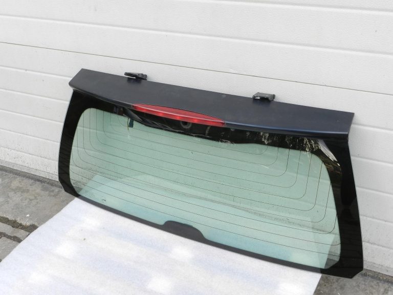 „Smart Fortwo“ oriģinālais aizmugurējais stikls, aizmugurējās durvis