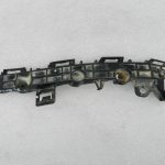 „Toyota Yaris“ oriģinālais aizmugurējais bampera stiprinājums vadītāja pusē 52575K0020