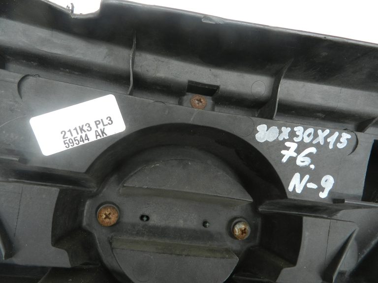 Nissan X-Trail T30 oriģinālais priekšējais radiatora režģis FX0 – GREEN M 623108H704