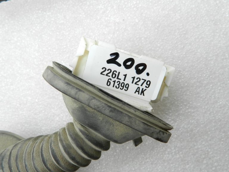 Toyota Yaris oriģinālais aizmugurējais kreisais durvju vadu kopnes komplekts 82154k0180
