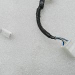Toyota Yaris oriģinālais aizmugurējais kreisais durvju vadu kopnes komplekts 82154k0180