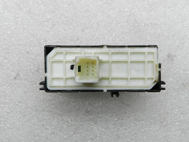Toyota Yaris oriģinālais ESP slēdzis 84970K0040