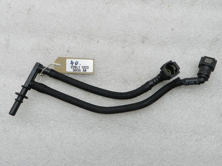 „Nissan Qashqai“ oriģinālā degvielas caurule 16446JG74A
