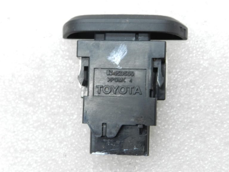 Toyota Yaris oriģinālais avārijas gaismas slēdzis 843320D220