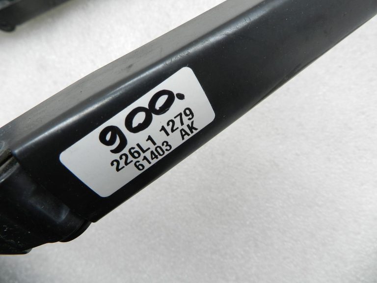 „Toyota Yaris“ oriģinālais stikla tīrītāju komplekts 85211K0020 85221K0020