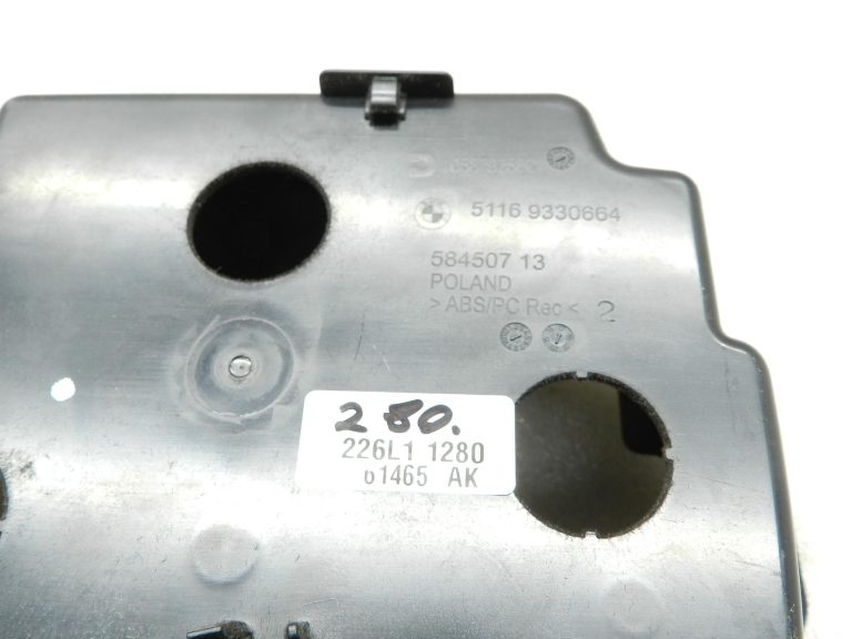 BMW G30 520D oriģinālais glabāšanas nodalījums vidējā roku balstā 51169330664