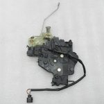 VW Caddy oriģinālā durvju slēdzene aizmugurējai kreisajai bīdāmajai durvij 2k0843653ae BOJĀTA!!!