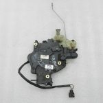 VW Caddy oriģinālā durvju slēdzene aizmugurējai kreisajai bīdāmajai durvij 2k0843653ae BOJĀTA!!!