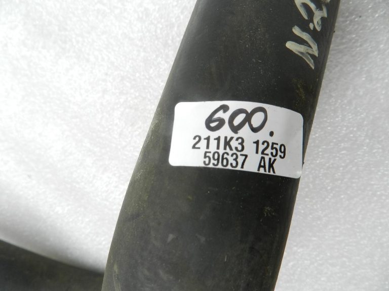 Nissan oriģinālā starpdzesēšanas gaisa caurule 14463JG72A