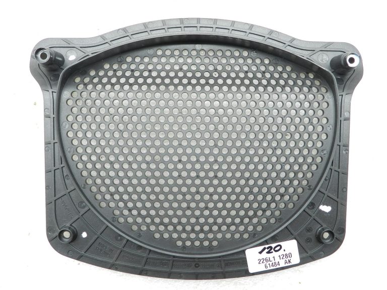 BMW G30 520D oriģinālais skaļruņa pārsegs 65139355524