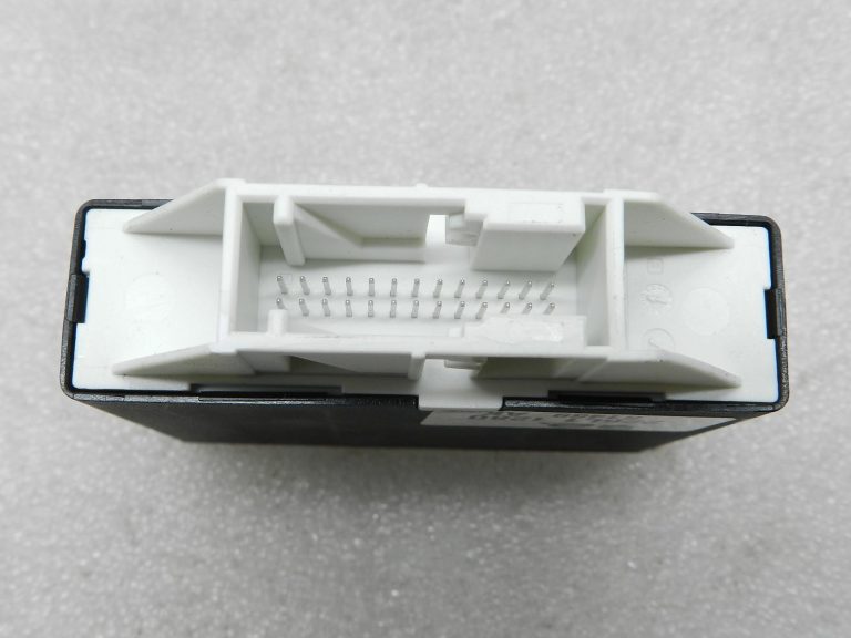BMW G30 520D oriģinālais stūrēšanas bloks ar stāvvietas palīdzības sistēmu 66207910907