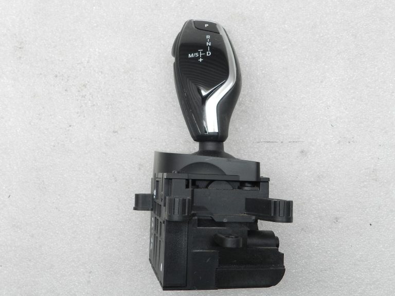 BMW G30 520D oriģinālais pārnesumu selektors automātiskajai pārnesumkārbai 61319458751