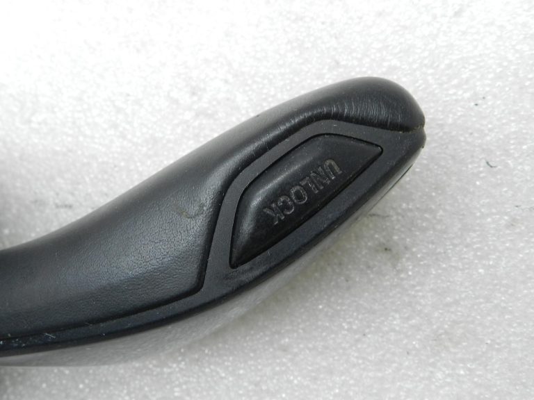 BMW G30 520D oriģinālais pārnesumu selektors automātiskajai pārnesumkārbai 61319458751