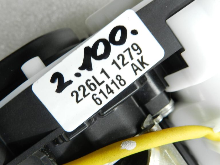BMW G30 520D Oriģīnāla drošības josta Prieksā labajā pusē 72117430110