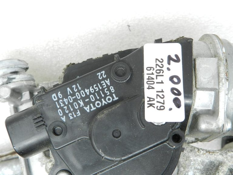Toyota Yaris oriģinālais stikla tīrītāju motors 85110k0120 85150K0030