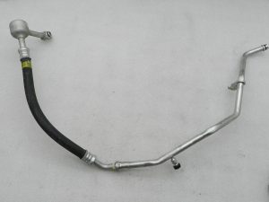 Toyota Corolla E210 oriģinālais gaisa kondicionētāja ieplūdes šļūtenis 8870702480