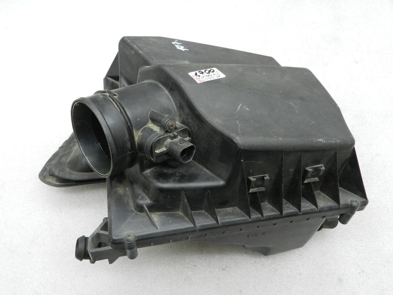 Opel Zafira C oriģinālais gaisa filtra korpuss 13407684 13301777