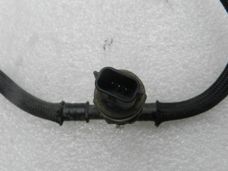 „Nissan Qashqai“ oriģinālā degvielas caurule 164454EB0A