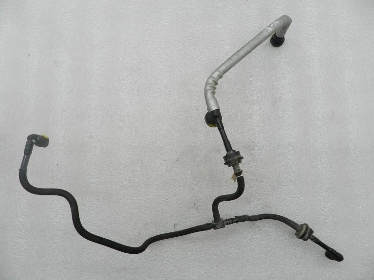 „Nissan Qashqai“ oriģinālā dzinēja tvaiku savākšanas caurule 0199300Q0D