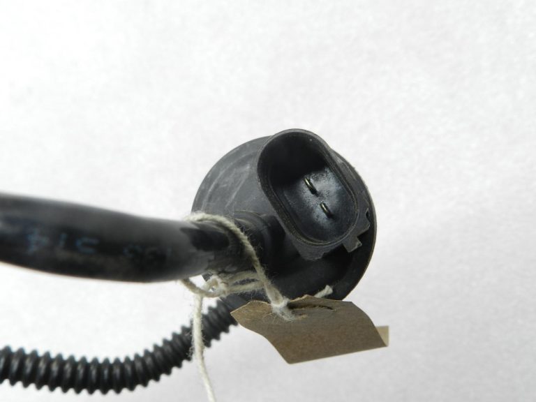 Seat VW oriģinālais vakuuma vārsts, negatīvā spiediena vārsts, degvielas caurule 04e133366e