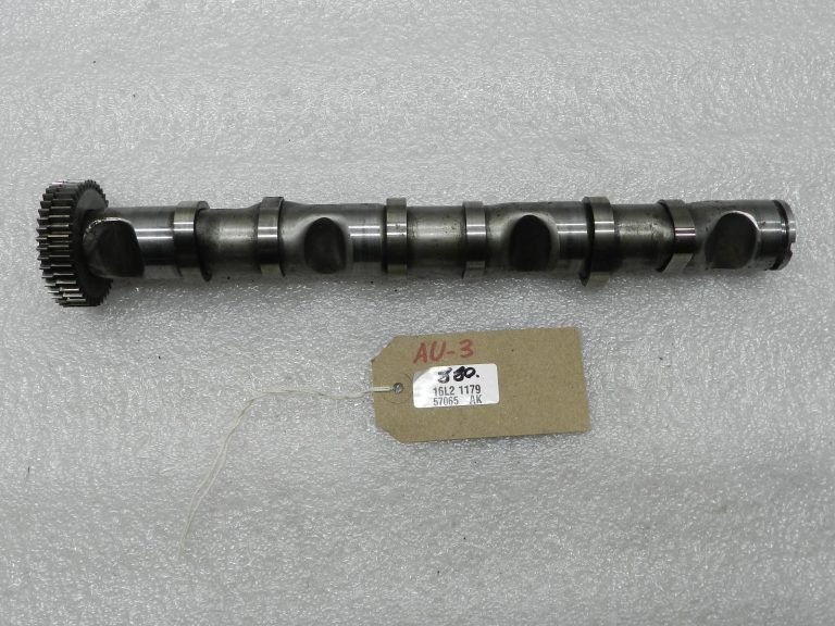 RRR Audi A4 Sadales vārpsta 059109022bd