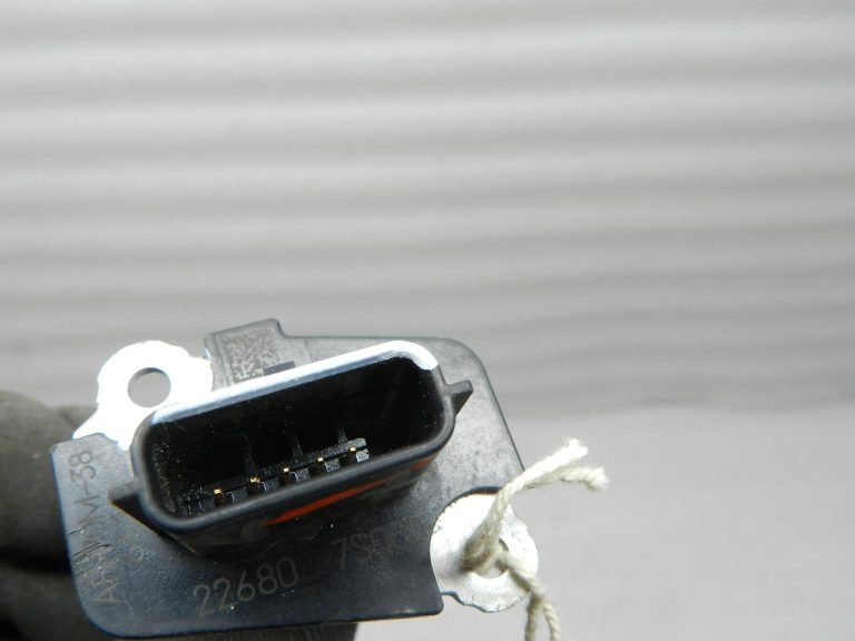 Nissan oriģinālais gaisa plūsmas mērītājs 226807S000