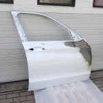 BMW X5 F15 priekšējās labās durvis A96 Mineralweiss balta 41517386738