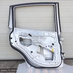 Daewoo Tacuma Rezzo aizmugurējās kreisās durvis 92U sudraba 96386725