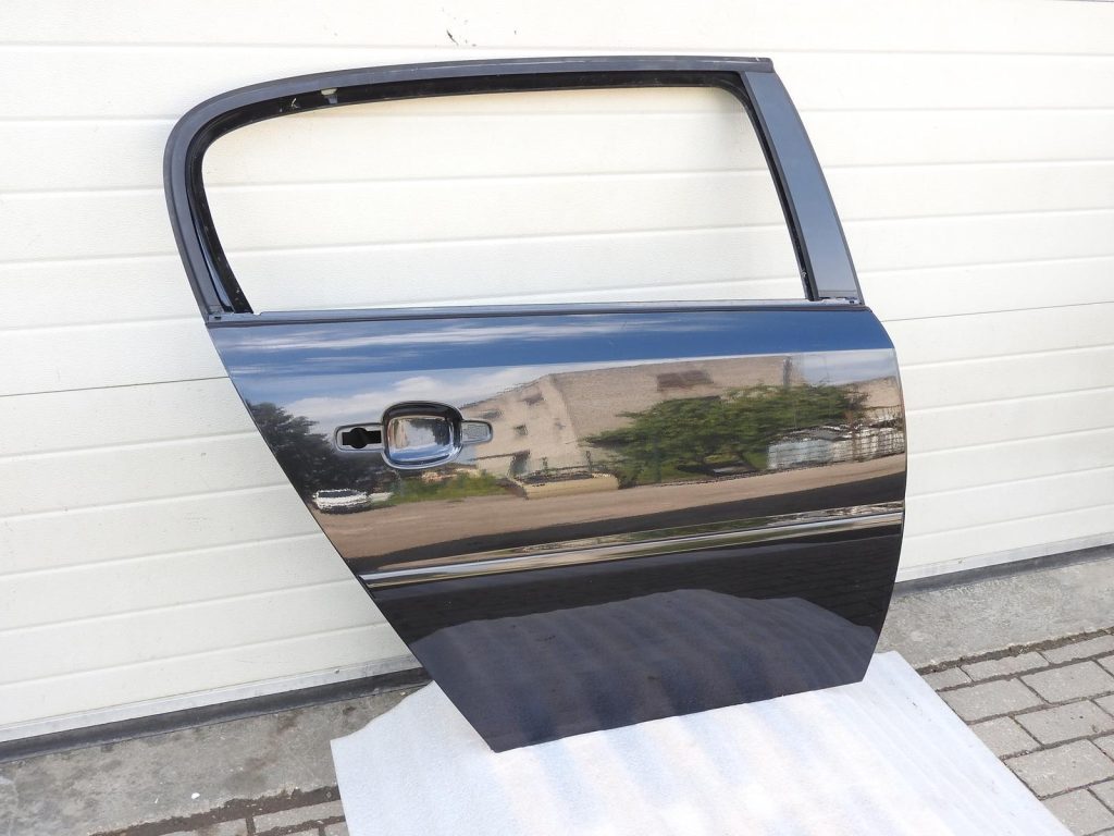Opel Signum Rear Right Door Black Sapphire 93173924 02-08 20R 2HU Z20R