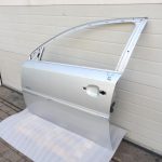 Opel Vectra C Signum priekšējās kreisās durvis sudraba 93171439 93186031 93175809 13216020