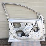 Opel Vectra C Signum priekšējās kreisās durvis sudraba 93171439 93186031 93175809 13216020