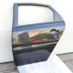 Opel Vectra C hečbeks aizmugurējās kreisās durvis melna 93171451 93175839 13140147 9228871