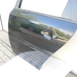 Opel Vectra C hečbeks aizmugurējās kreisās durvis melna 93171451 93175839 13140147 9228871