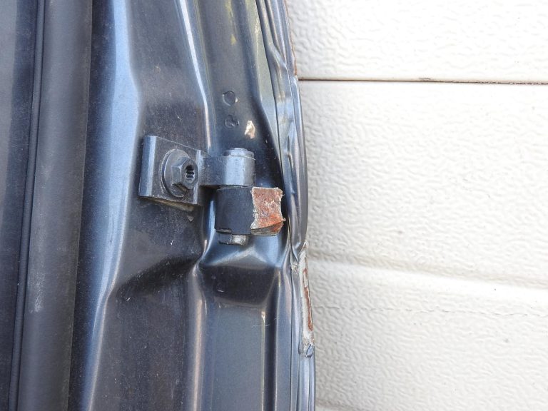 VW Passat B7 sedans aizmugurējās kreisās durvis K7X 3AE833055 10-14
