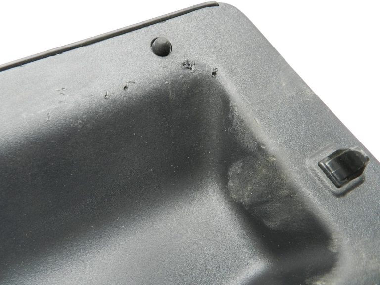 Nissan Qashqai oriģinālais vidus atzveltnes balsts 96920JD00B