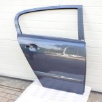 Opel Astra H hečbeks aizmugurējās labās durvis 4XU 168 13162877 94710107 04-10