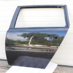 Opel Vectra C universālis aizmugurējās kreisās durvis melnas 93177999