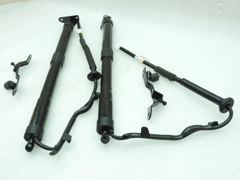 2x elektriskais bagāžnieka vāka piedziņas mehānisms Toyota RAV4 IV XA40 2013–2019 (kreisais, labais)