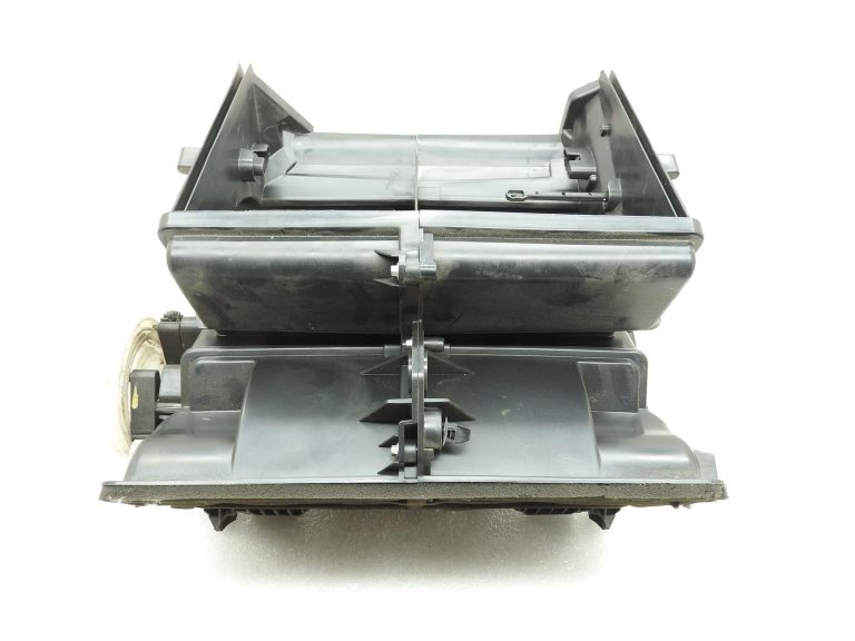 Chevrolet Cruze Orlando apkures korpuss 13351411 13488290