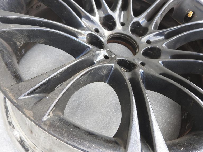 1x oriģināls BMW E60 E61 Styling 135 alumīnija disks 8Jx18 ET20 8036570