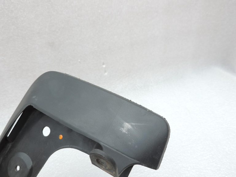 OE Toyota Corolla E21 priekšējais labais dubļu aizsargs 7662102240