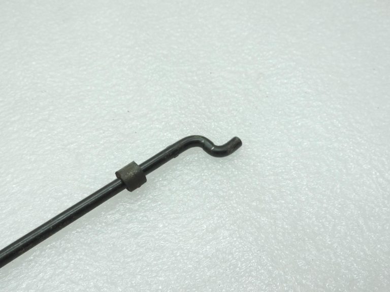 OE Toyota Corolla E21 motora pārsega atbalsta stieņa turētājs 5344002280