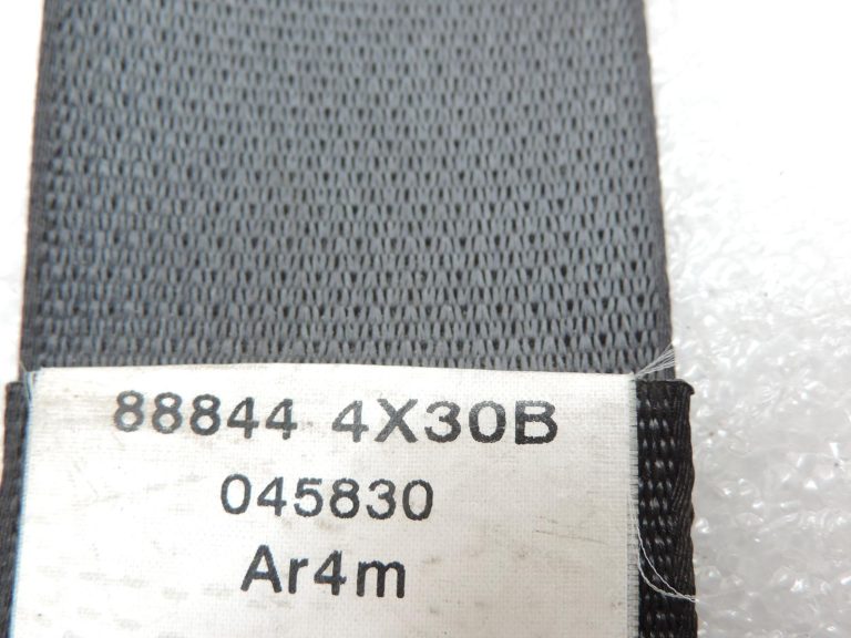 Nissan Navara II D40 aizmugurējā kreisā drošības josta 888444X30B