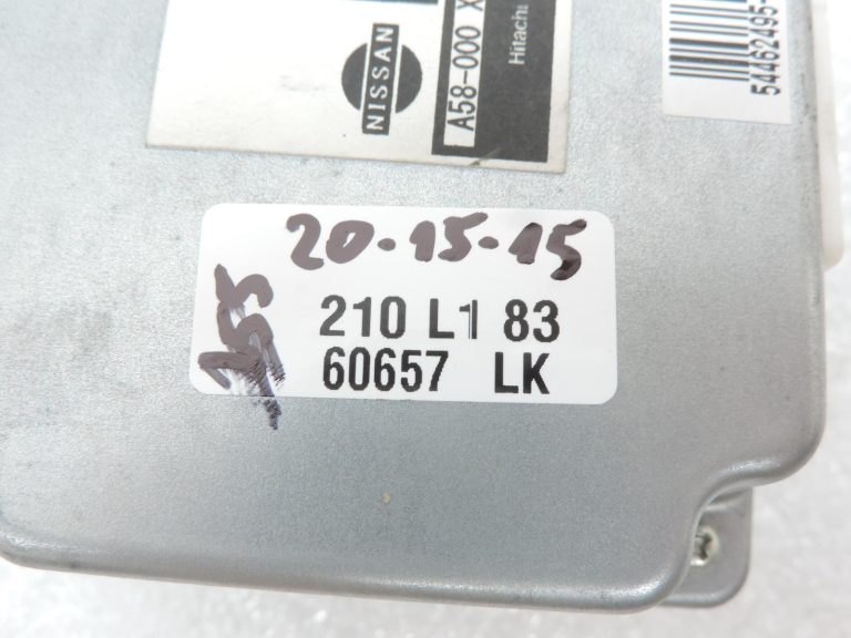 Nissan Navara II D40 3.0 dCi V6 4×4 Pārnesumkārbas vadības bloks 330845X41A